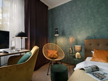 !!SUPER DEAL!! mit VitalSol-Therme, Raclette-Dinner, Massage und Proseccofrühstück