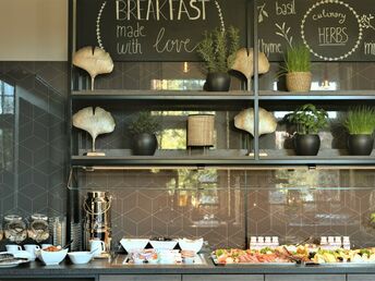 !!SUPER DEAL!! mit VitalSol-Therme, Raclette-Dinner, Massage und Proseccofrühstück