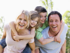 Mit Rucksack, Hut & Wanderstock in den Thüringer Wald