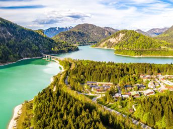 3 Tage Auszeit mit Halbpension und Bergbahnfahrt in Bayern am Sylvensteinsee 