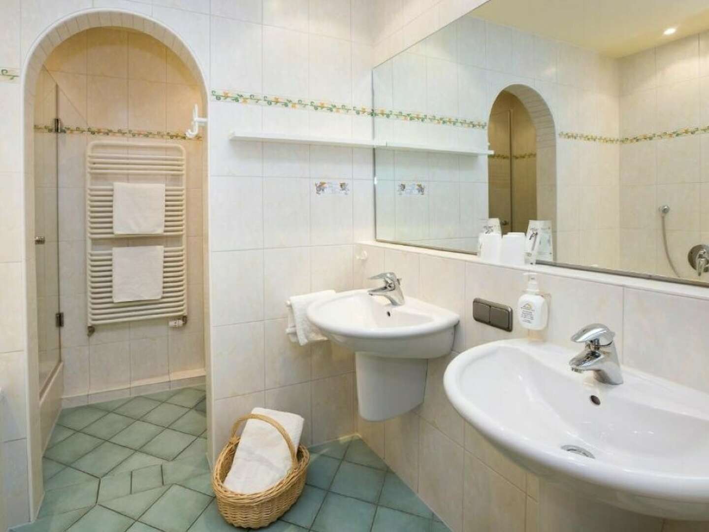 3 Übernachtungen -Berge erleben ÜF im Mai - im 4**** Hotel im Allgäu  