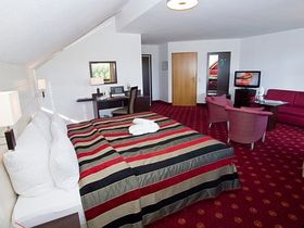 Thermen-Wohlfühl-Wellness im Schwarzwald - die Aquasol Therme Rottweil inkl. HP | 4 Tage  