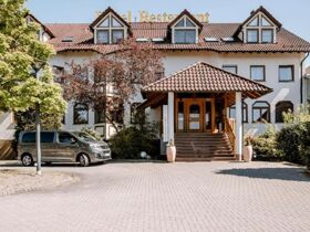 Thermen-Wohlfühl-Wellness im Schwarzwald - die Aquasol Therme Rottweil inkl. HP | 4 Tage  