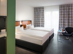 Kurzurlaub im Dorint Hotel Düsseldorf / Neuss 2 Tage inkl. Dinner