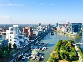 Auszeit vom Alltag in Düsseldorf - 3 Tage Vielseitigkeit und Internationalität 