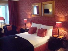 Auszeit vom Alltag in Düsseldorf - 3 Tage Vielseitigkeit und Internationalität 