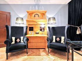 Auszeit vom Alltag in Düsseldorf - 3 Tage Vielseitigkeit und Internationalität 