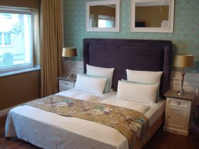 Auszeit vom Alltag in Düsseldorf - 3 Tage Vielseitigkeit und Internationalität 