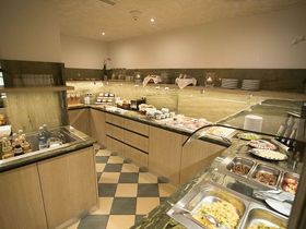 Kleine Auszeit im 4 Sterne Hotel direkt am Strand des Güstrower Inselsees