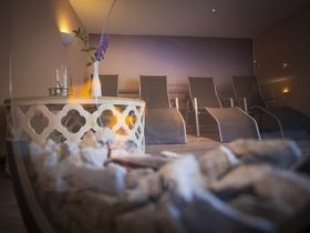 Kleine Auszeit im 4 Sterne Hotel direkt am Strand des Güstrower Inselsees