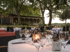 Kleine Auszeit im 4 Sterne Hotel direkt am Strand des Güstrower Inselsees