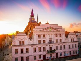 Kleine Auszeit im 4 Sterne Hotel direkt am Strand des Güstrower Inselsees