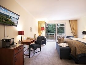 Kleine Auszeit im 4 Sterne Hotel direkt am Strand des Güstrower Inselsees