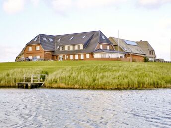 AusZeit auf der Hallig und mitten im Meer - inkl. täglichem Abendessen