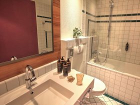 Mit dem Fahrrad Krefeld erkunden inkl. Leihfahrrad & Abendessen 