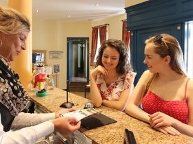 AllerlEi-Österliches Spielzeugdorf inkl. Halbpension