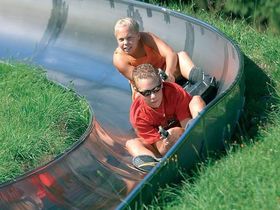 Schneespass für die ganze Familie