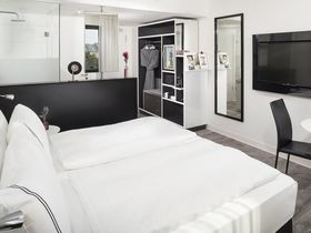 Art Night im INNSiDE Hamburg Hafen