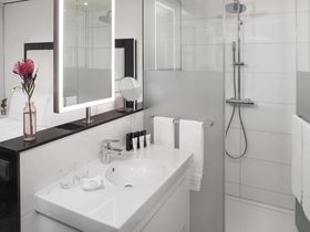 Art Night im INNSiDE Hamburg Hafen