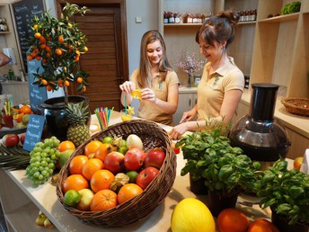 MÄDELS Trip 4 Tage I Wellness & Party auf Usedom