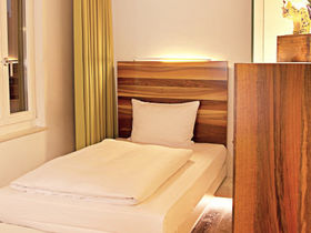 Zauberhafte  Adventszeit in Köln - Weihnachtsmarkt, Glühwein und Sauna - 3 Tage