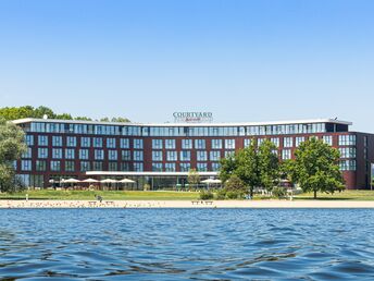 Wolfsburg und die Konserte beim Sommerfestival in der Autostadt entdecken Lagunenbühne- 2 Tage Woche