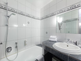 Romantik am Niederrhein - Zeit zu Zweit inkl. Candlelight Dinner