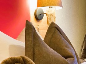 Herrchen & Frauchen mit ihrem Liebling am Ostseestrand - Hundearrangement