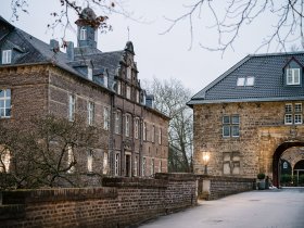 Königlicher Kurzurlaub im Wasserschloss | 3 Tage in Essen inkl. kulinarisches Präsent