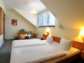 4 Tage winterlicher Kurzurlaub - Auszeit auf dem Kahn 