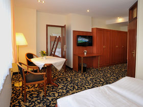 4 Tage winterlicher Kurzurlaub - Auszeit auf dem Kahn 