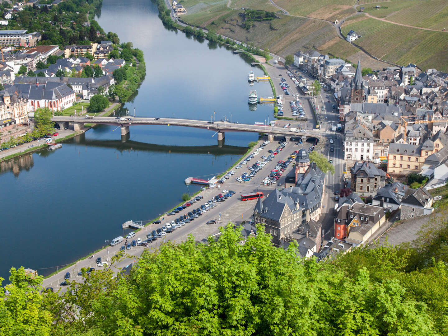 Tapetenwechsel an der Mosel inkl. Weinprobe, Schifffahrt oder Museum