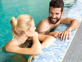 3 Tage Kurzurlaub - Wellness- Wonne am Niederrhein inkl. Ticket fürs Freizeit & Wellnessbad 2