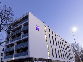 Silvester mit Musical Dinner Show -1 Nacht