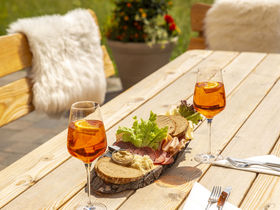 Skifahrer:innen Angebot mit Frühstück | 6 Nächte