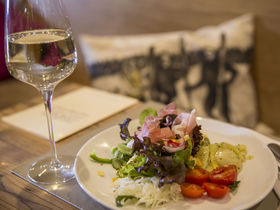 Skifahrer:innen Angebot mit Frühstück | 6 Nächte