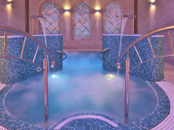 Wellness-Aufenthalt mit Halbpension für 2 Personen im Retro Riverside Wellness Resort | 3 Tage 