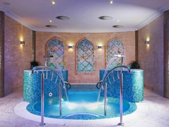 Wellness-Aufenthalt mit Halbpension für 2 Personen im Retro Riverside Wellness Resort | 3 Tage 