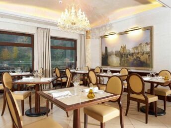 Wellness-Aufenthalt mit Halbpension für 2 Personen im Retro Riverside Wellness Resort | 3 Tage 