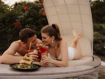 Luxury Dreams | 2 Nächte inkl. Kuschelfrühstück & Casanova Love Dinner, Minibar, Blumen, Sekt uvm.