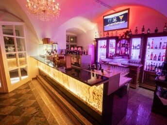 Blütezeit am Mondsee inkl. 1 x Abendessen| 4 Nächte   