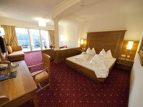 Auszeit für Genießer: Urlaub im Gartenhotel & Weingut in der Wachau inkl. 4-Gang-Dinner | 1 Nacht