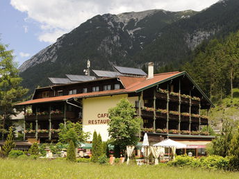 Auszeit im Genießerhotel am Achensee inkl. Halbpension | Fronleichnam
