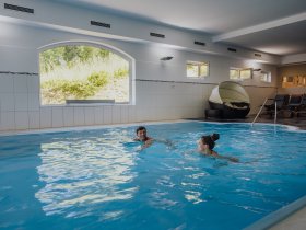 Weihnachtsmagie mit Genießerhalbpension & festlichem Galamenü | 5 Nächte