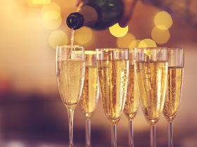 Silvester Light im 4* Hotel Wende mit Silvesterball  & Programm | 4 Nächte