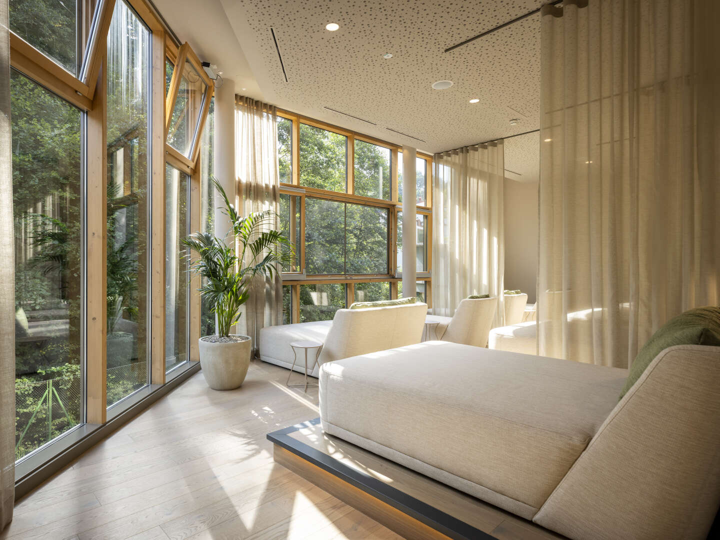Sommer-Auszeit in Bad Waltersdorf inkl. Heiltherme & Hoteltherme | 7 Nächte/8Tage   
