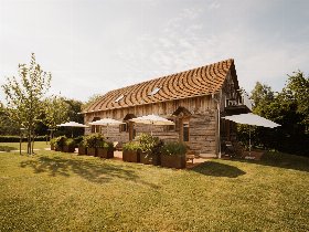 Wellness-Auszeit im Südburgenland inkl. Halbpension, Überwassermassage, NaturSPA uvm. 