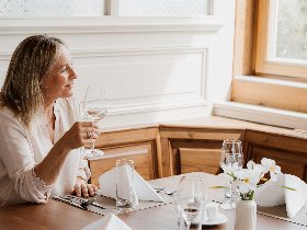 Wellness-Auszeit im Südburgenland inkl. Halbpension, Überwassermassage, NaturSPA uvm. 