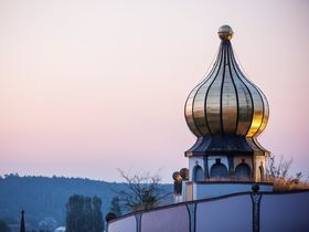 4 Tage Thermenurlaub im größten bewohnbaren Gesamtkunstwerk Österreichs inkl. Eintritt