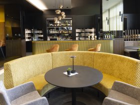 Shoppen im Designer Outlet Parndorf | 2 Nächte im Hotel direkt beim Outlet Center